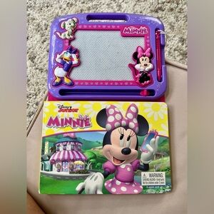 Disney Minnie Mouse Purple Read and Doodle Drawing Board